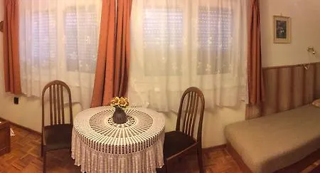 Appartamento Kekes Apartman *